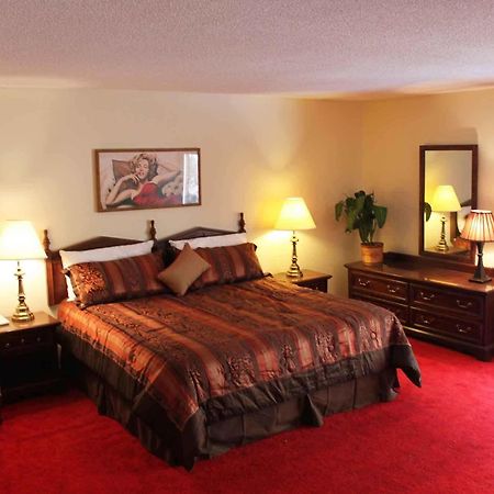 Iron Road Inn Elkins Esterno foto